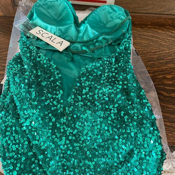 SALE NWT SCALA 60060 Homecoming Dress Green Size 00 - Picture 6 of 8